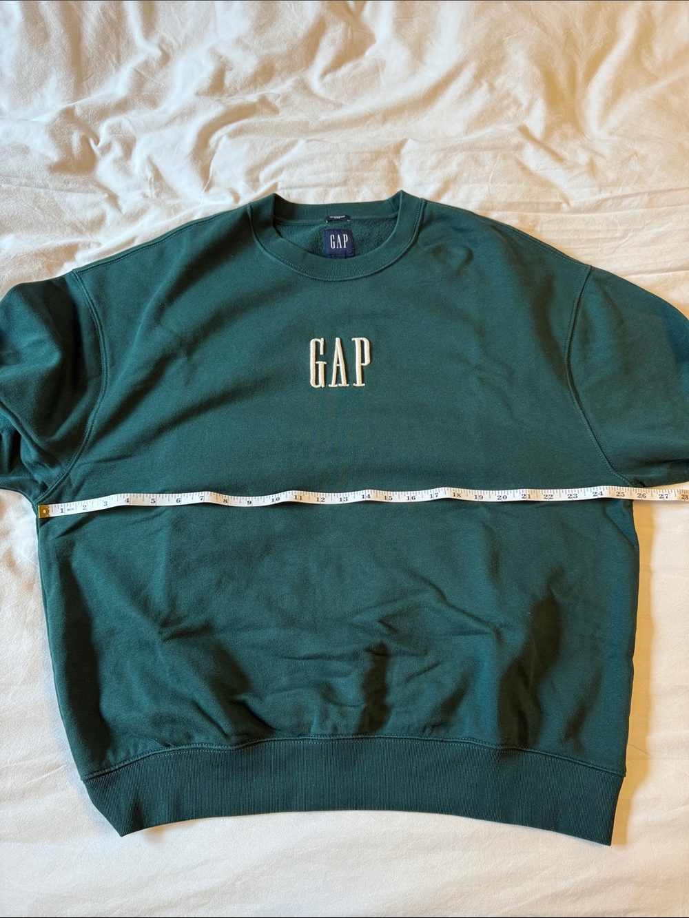GAP Men's Heavyweight Forest Green Crewneck Sweatshirt with Embroidered Logo - Picture 3 of 5